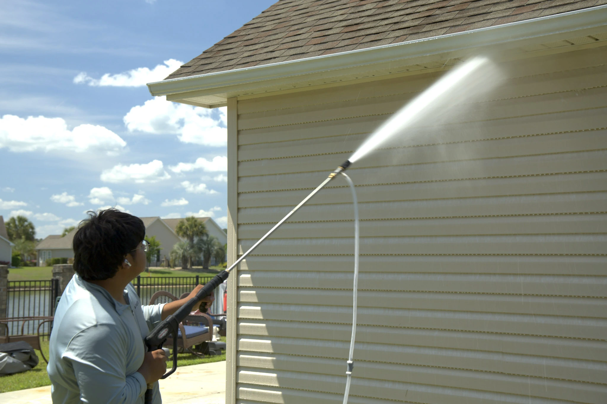 Fighting Grime pressure washing